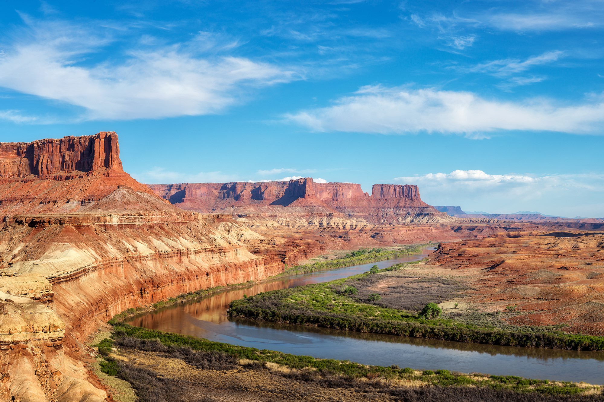 A Guide to the Many Faces of Utah's Green River  Visit Utah