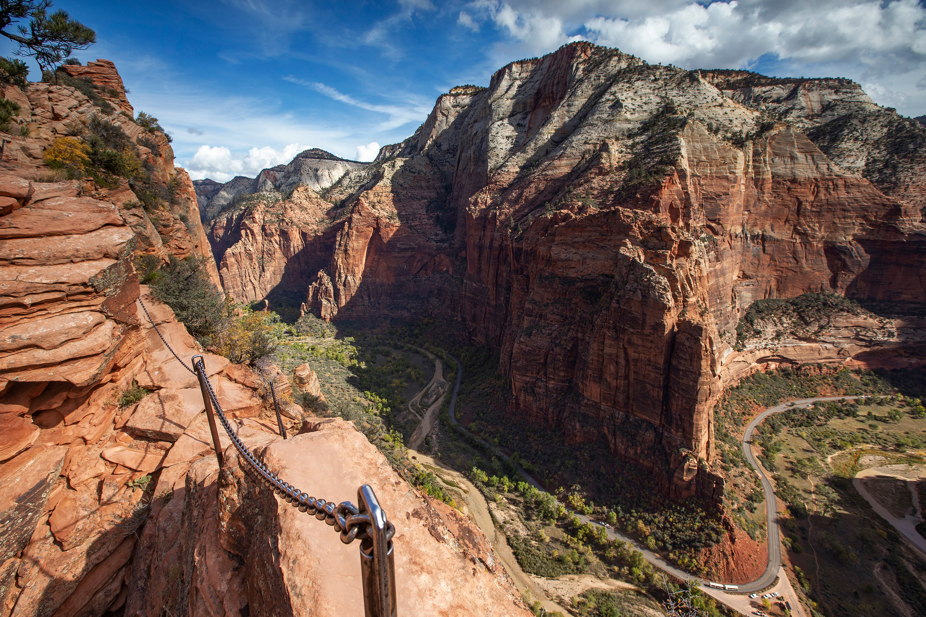 Hiking to Angels Landing Visit Utah