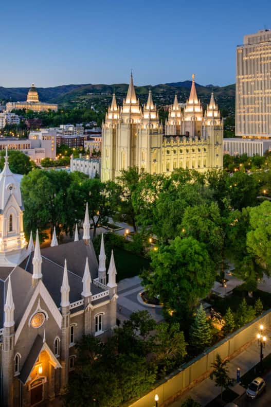 Temple Square brings together rich history, gorgeous gardens and architecture, and vivid art and culture in the center of downtown.