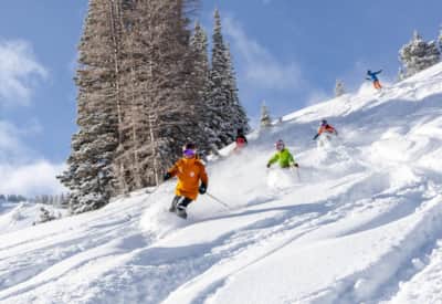 Alta-Ski-Area_Ski-instructor_Courtesy-Alta-Ski-Area_2025